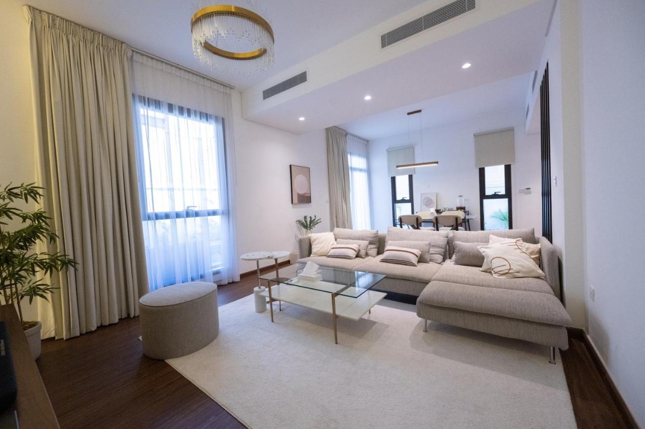 Number 4 Holiday home Sharjah